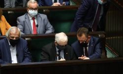 Sejm odrzucił główne poprawki Senatu do ustawy o budowie zabezpieczenia granicy