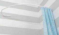 Dlaczego warto wybrać drążki prysznicowe SASKO?