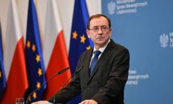 MSWiA: polskie służby udaremniły próbę siłowego przejścia do Polski przez migrantów na południe od Kuźnicy