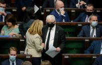 Sejm w uchwale wyraził solidarność z rządem, instytucjami i osobami zaangażowanymi w obronę Polski