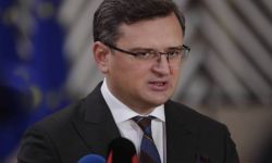 Szef MSZ Ukrainy: koordynujemy działania z krajami UE, by Łukaszenka przestał wykorzystywać migrantów jako broń