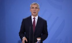Stoltenberg: sojusznicy NATO potępiają to, że reżim eksportuje niewinnych ludzi na granicę