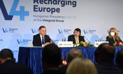 Prezydenci V4: wyrażamy solidarność z Polską i krajami bałtyckimi wobec kryzysu na granicy z Białorusią