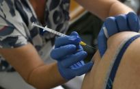 Ponad 3,4 mln osób w Polsce przyjęło dawkę przypominającą szczepionki przeciw COVID-19