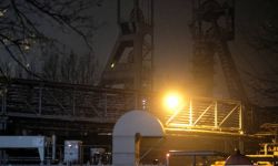 Ratownicy chcą po raz kolejny namierzyć sygnał z lampy górnika poszukiwanego w kopalni Bielszowice