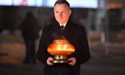 Prezydent: wielu ludzi oddało życie, by Polska stała się wolna