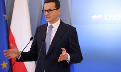 Morawiecki: wysyłamy kolejne pismo do KE w sprawie zmniejszenia VAT na paliwa