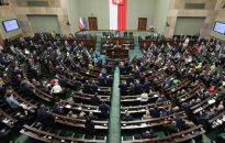 Sejm w 2021 r. zebrał się na 20 posiedzeniach; uchwalił 191 ustaw