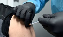 MZ: 13 601 nowych zakażeń koronawirusem, zmarło 638 osób z COVID-19