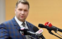 Czarnek: nie przewidujemy przedłużenia nauki zdalnej; 10 stycznia wraca nauka stacjonarna