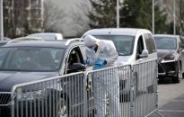 Minister zdrowia: 6422 nowe zakażenia koronawirusem