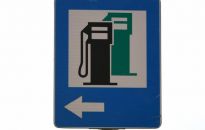 Premier Mateusz Morawiecki dla Interii: obniżymy VAT na paliwa z 23 proc. do 8 proc.