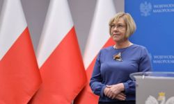 Terlecki: nie będzie dymisji małopolskiej kurator oświaty Barbary Nowak