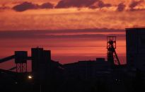 Sasin: nie ma planów szybszego zmykania kopalń