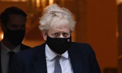 Johnson: Ukrainie grozi większe niebezpieczeństwo niż kiedykolwiek