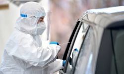 Kraska: w punktach, gdzie wykonuje się wymazy do testów PCR, będzie można zrobić test antygenowy