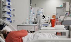 Ministerstwo Zdrowia: 57 262 nowe zakażenia koronawirusem; zmarło 271 osób z COVID-19