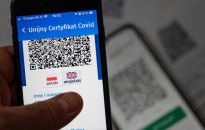 Od 1 lutego ważność unijnych certyfikatów covid skrócona do 9 miesięcy