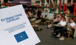 Komisja Europejska proponuje przedłużenie unijnego cyfrowego certyfikatu COVID o rok