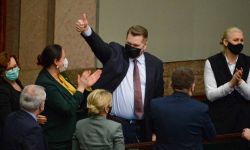 Sejm przeciwko uchwałe Senatu o odrzuceniu nowelizacji Prawa oświatowego