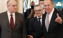 Rau: dzisiejsze rozmowy z Ławrowem pozwalają ufać, że rozziew między naszymi stanowiskami ma szansę się zmniejszyć