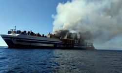 Grecja: jedna ofiara śmiertelna pożaru na statku wycieczkowym; 10 osób wciąż poszukiwanych