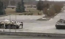 Zełenski: co najmniej 137 zabitych od początku rosyjskiej inwazji