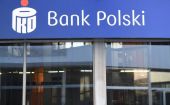 PKO BP: obywatele Ukrainy mogą otwierać konto bez opłat za prowadzenie przez rok