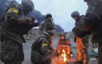 Ukraina: rosyjskie uderzenie na Kijów, pożar w dzielnicy Trojeszczyna, słychać było wybuchy