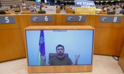 Prezydent Zełenski: chciałbym usłyszeć, że Europa wybrała Ukrainę