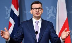 Morawiecki: wzywam KE do wypracowania mapy drogowej w kierunku niezależności od rosyjskiej ropy, gazu i węgla