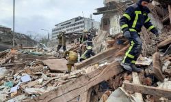 Służby ratownicze Ukrainy: w ciągu minionej doby zginęło kolejnych kilkadziesiąt osób