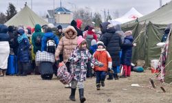 SG: prawie 1,5 miliona uchodźców z Ukrainy przekroczyło Polską granicę