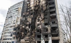 Mer Charkowa: Rosjanie zniszczyli 400 bloków mieszkalnych