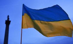 Ukraina: tysiące osób wyszły na wiec proukraiński w Chersonie