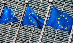 KE: widzimy "oznaki" możliwego użycia przez Rosję na Ukrainie broni chemicznej lub biologicznej