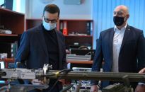 Premier Morawiecki: potrzebne są nakłady na nowoczesną broń