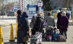 ONZ: z powodu wojny Ukrainę opuściło już ponad 3,5 mln osób