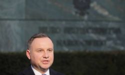 Prezydent: trzeba zmodyfikować koncepcję strategiczną NATO na najbliższe lata