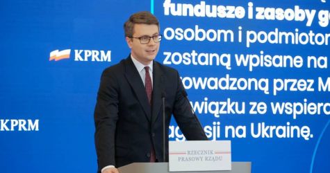 Rzecznik rządu: przyjęliśmy projekt umożliwiający mrożenie majątków podmiotów wspierających Rosję