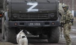 Ukraina: Rosja przemieszcza siły, by otoczyć ukraińskie wojska na wschodzie