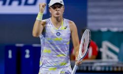 Turniej WTA w Miami - Iga Świątek w finale, o tytuł zagra z Osaką