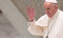 Papież Franciszek przyleciał na Maltę