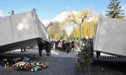 12. rocznica katastrofy smoleńskiej - zabrzmiały syreny alarmowe