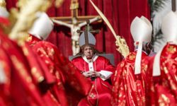 Papież: w szaleństwie wojny znów krzyżuje się Chrystusa