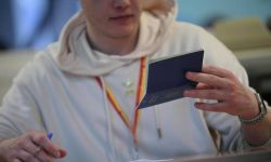 Szefernaker: 846 tys. obywateli Ukrainy ma numer PESEL, 60 tys. podjęło pracę