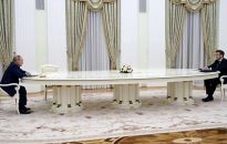 Prezydent Macron: dialog z Putinem zawieszony od czasu ujawnienia masakry w Buczy