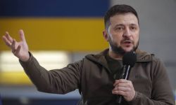 Zełenski w odpowiedzi na pytanie PAP: Polacy robią wszystko, by Ukraińcy poczuli się w Polsce jak w domu