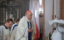 Warszawa: w archikatedrze msza św. za Ojczyznę z udziałem władz państwowych