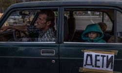 Ukraina: część ewakuowanych z Mariupola dotarła do Zaporoża